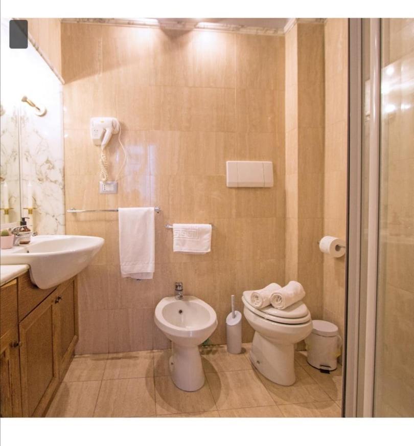 Lovely Apartments In City Centre "Third Floor, Without Elevator" 罗马 外观 照片